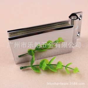 淋浴房隔斷玻璃夾哪家好？